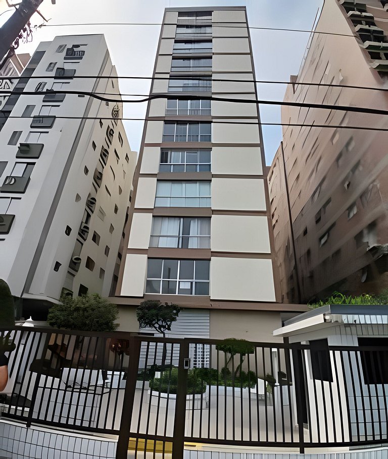 SHB - Sol e Mar: Paraíso Frente ao Horizonte Azul