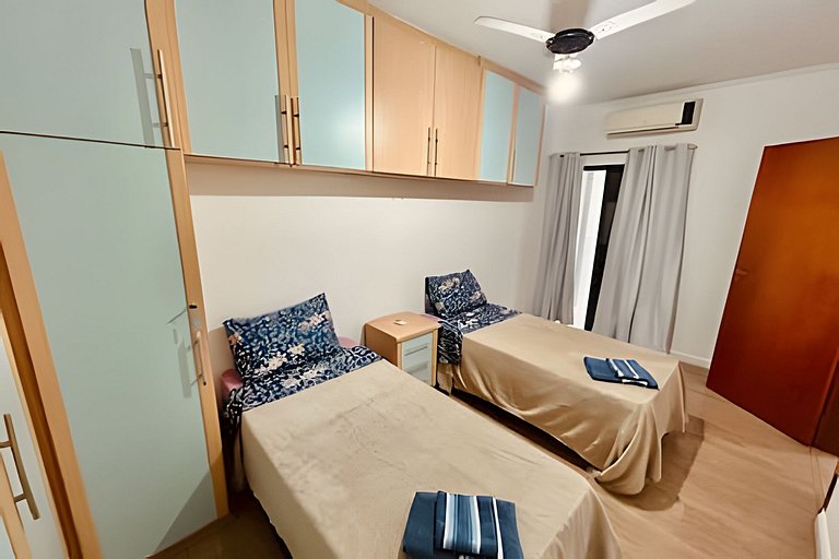Luxuoso Duplex Familiar a Poucos Passos do Mar