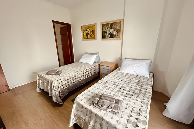 Luxuoso Duplex Familiar a Poucos Passos do Mar