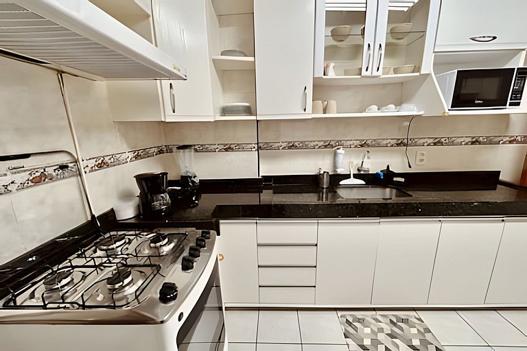 Luxuoso Duplex Familiar a Poucos Passos do Mar