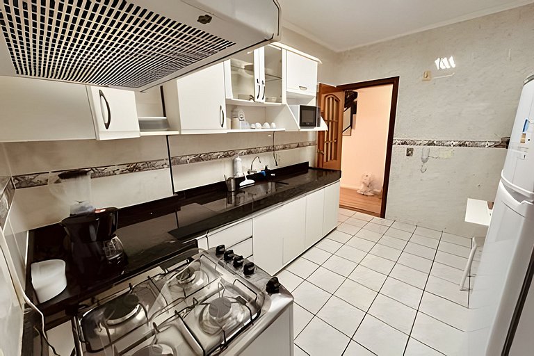 Luxuoso Duplex Familiar a Poucos Passos do Mar