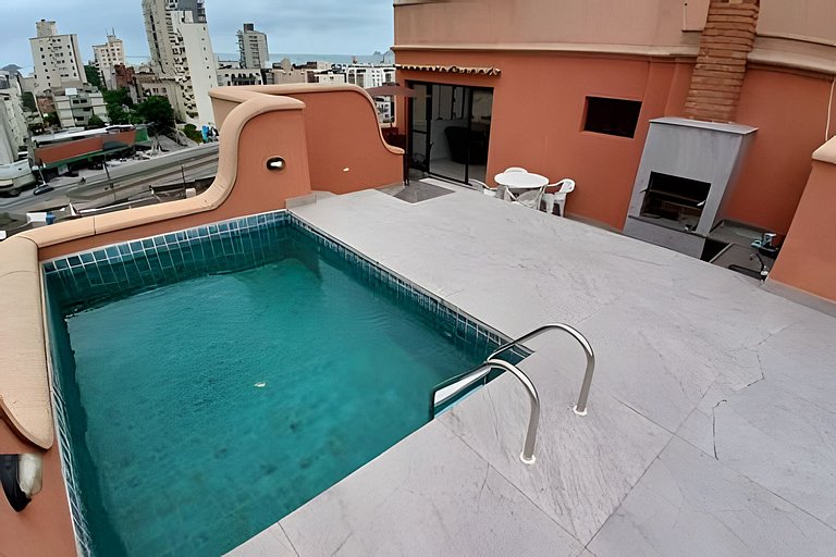Guarujá: Piscina e Lazer Privativo na Enseada