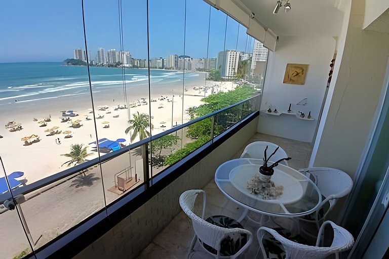 Descubra o paraíso na Praia de Pitangueiras!