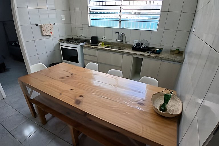 Estilo e Conforto no Gonzaga – Uma Joia em Santos!