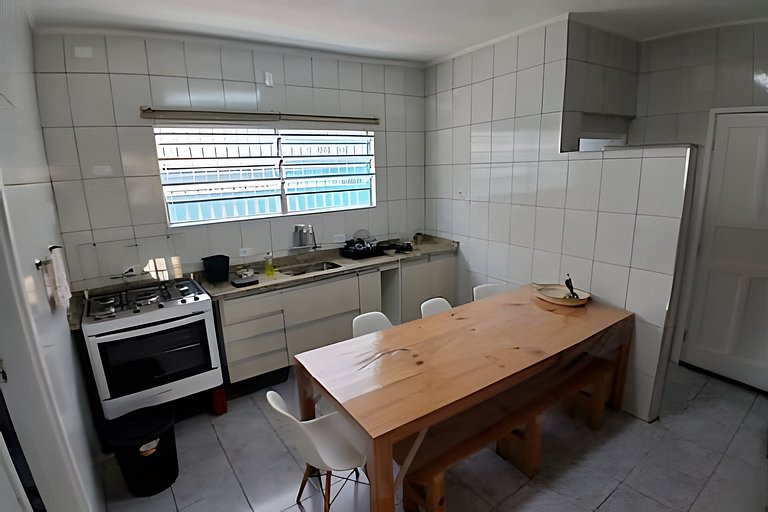 Estilo e Conforto no Gonzaga – Uma Joia em Santos!
