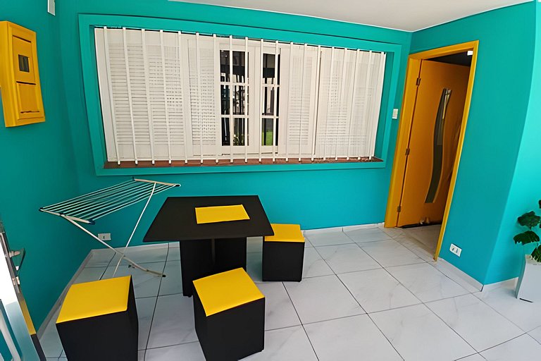 Estilo e Conforto no Gonzaga – Uma Joia em Santos!