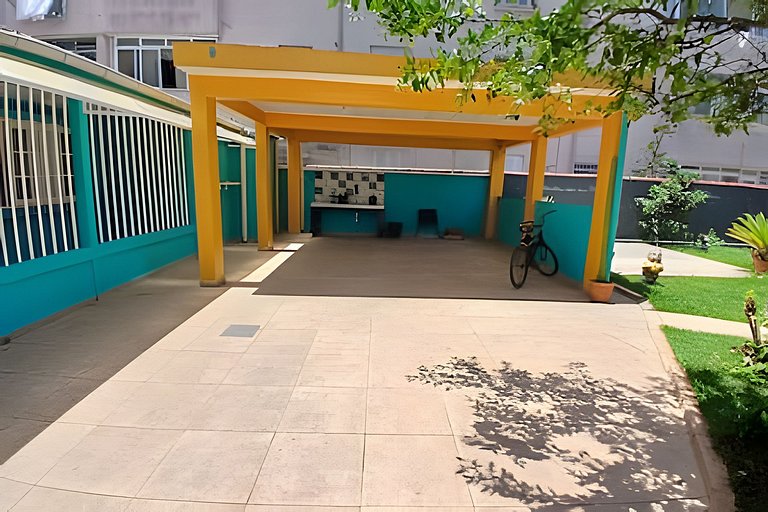 Estilo e Conforto no Gonzaga – Uma Joia em Santos!