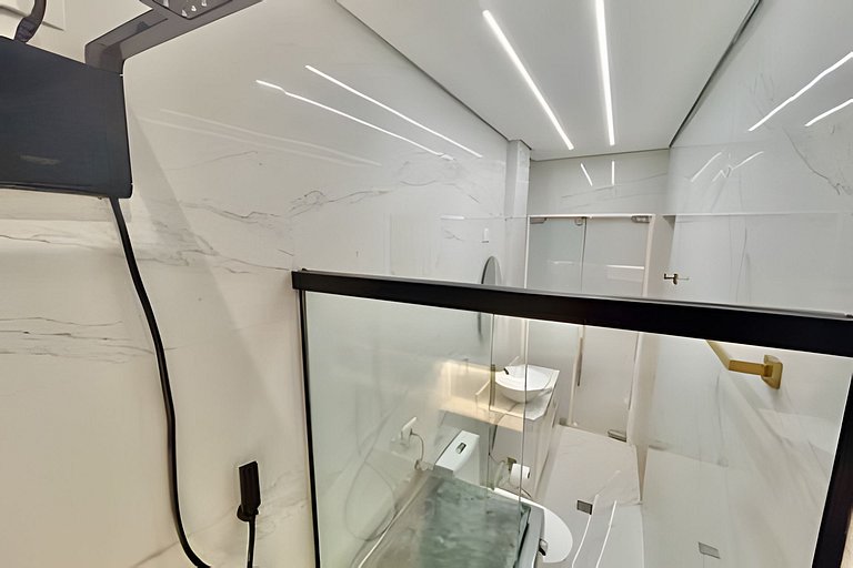 SHB - Sonho Beira Mar Refúgio Perfeito em Santos!