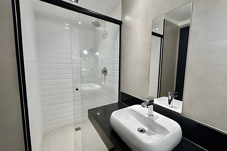 SHB - Desfrute do Conforto à Beira-Mar