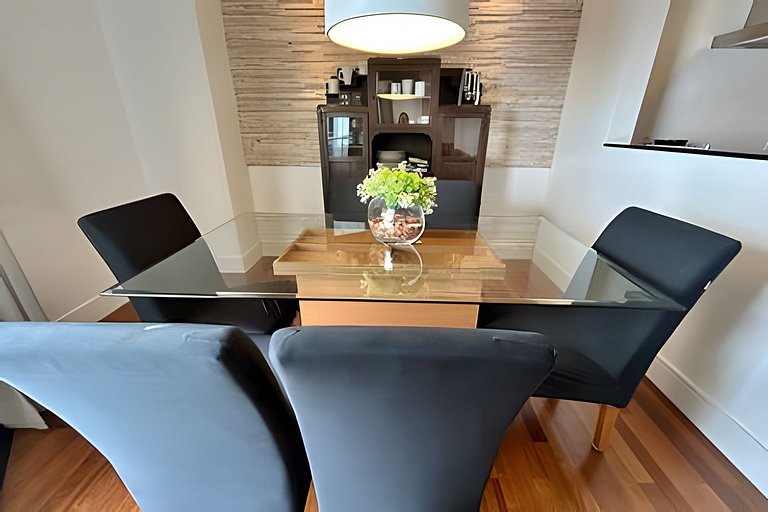 SHB - Pôr do Sol Inesquecível: Vista para o Oceano