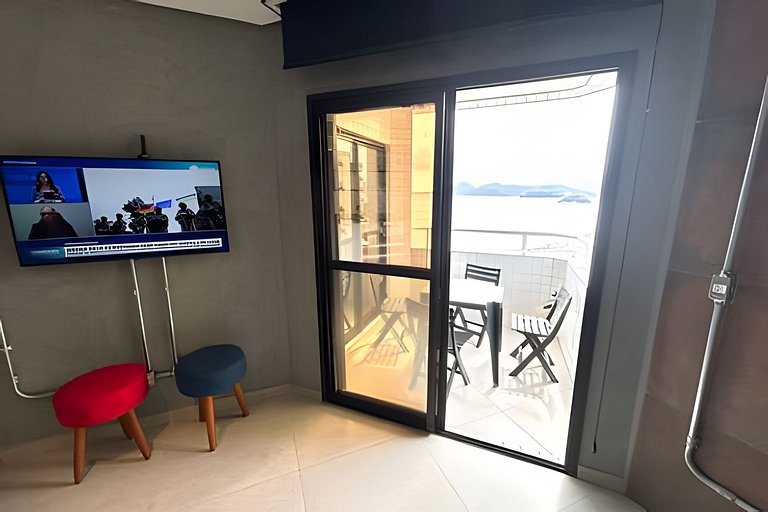 Beleza Oceânica: Apartamento com Vista Panorâmica