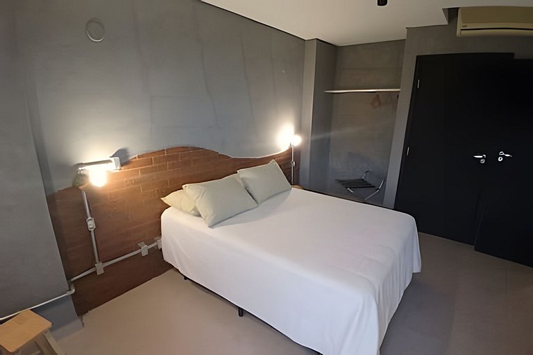 Pé na Areia: Sua Casa com Vista para o Horizonte
