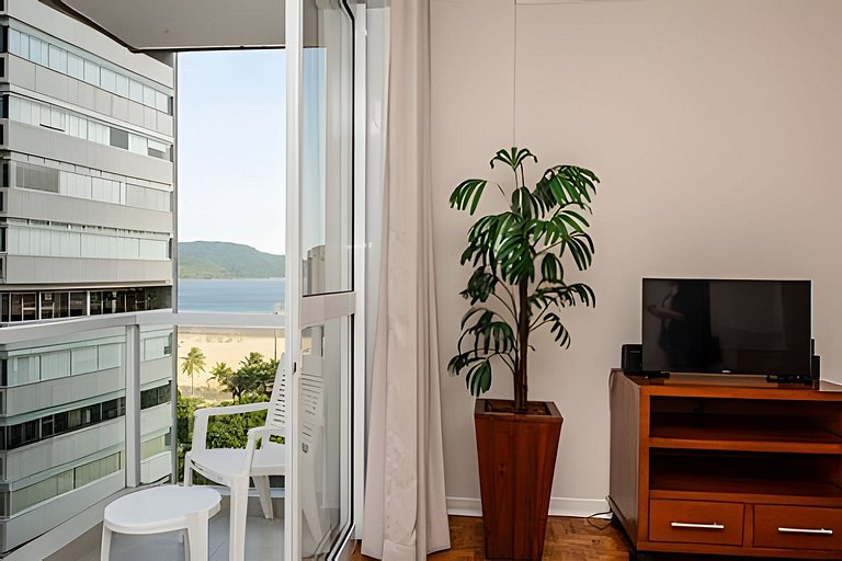 Gonzaga Beach Vibes: Pé na Areia com 2 quartos