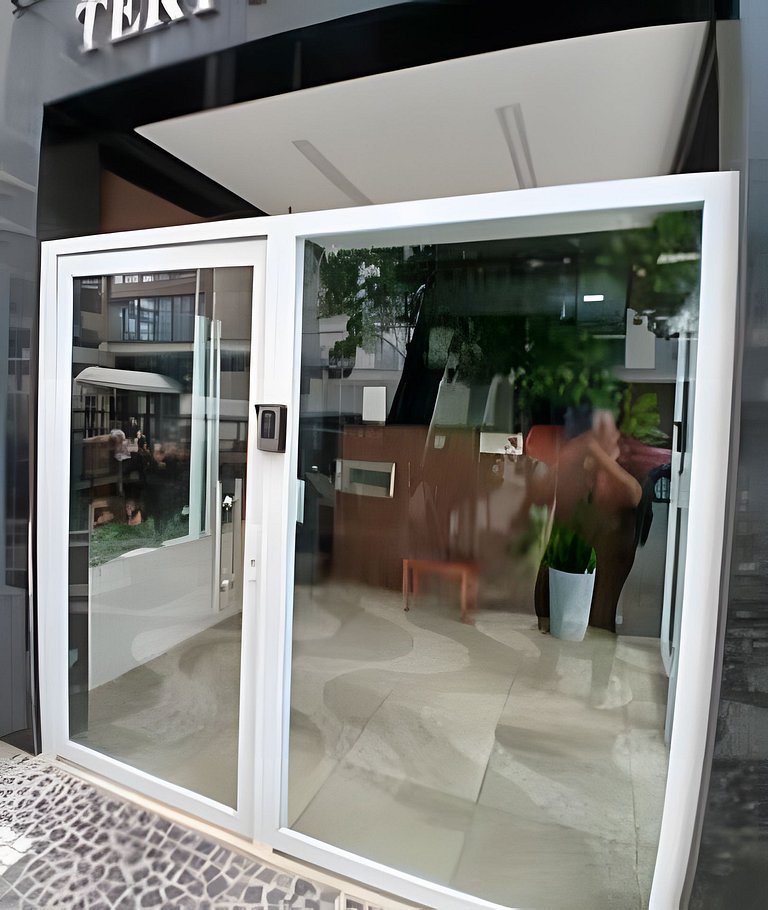 Gonzaga Beach Vibes: Pé na Areia com 2 quartos