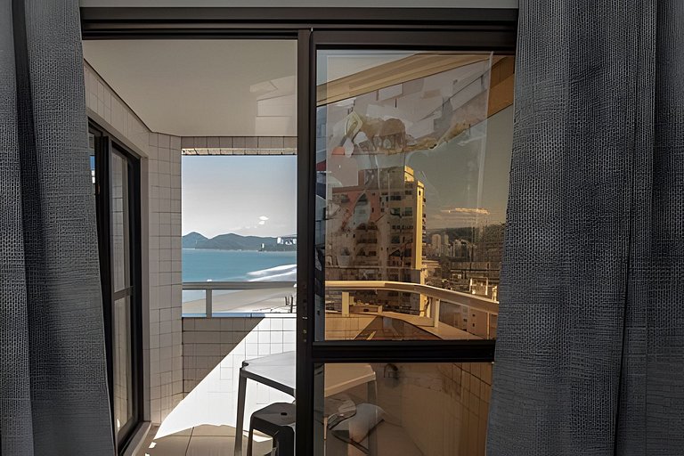 Beach Vibe - Estilo & Vista Mar com Sacada