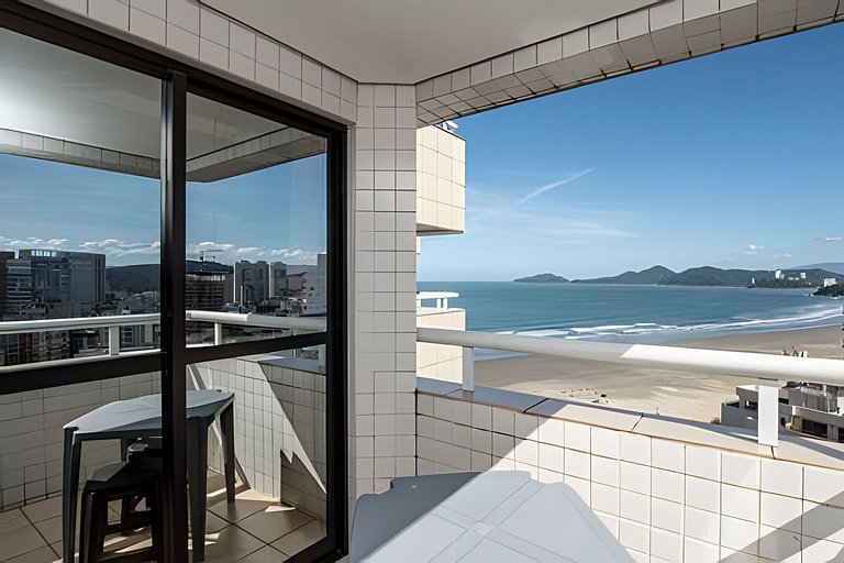 Beach Vibe - Estilo & Vista Mar com Sacada