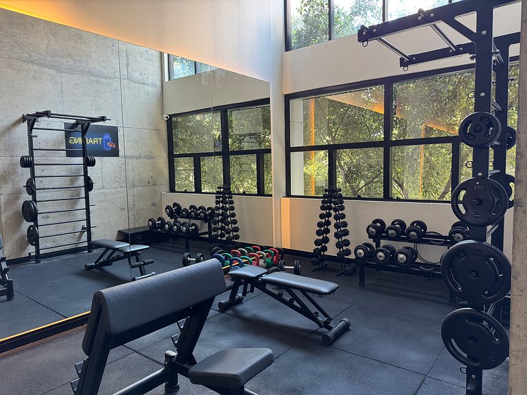 Studio moderno com sacada prox. Paulista