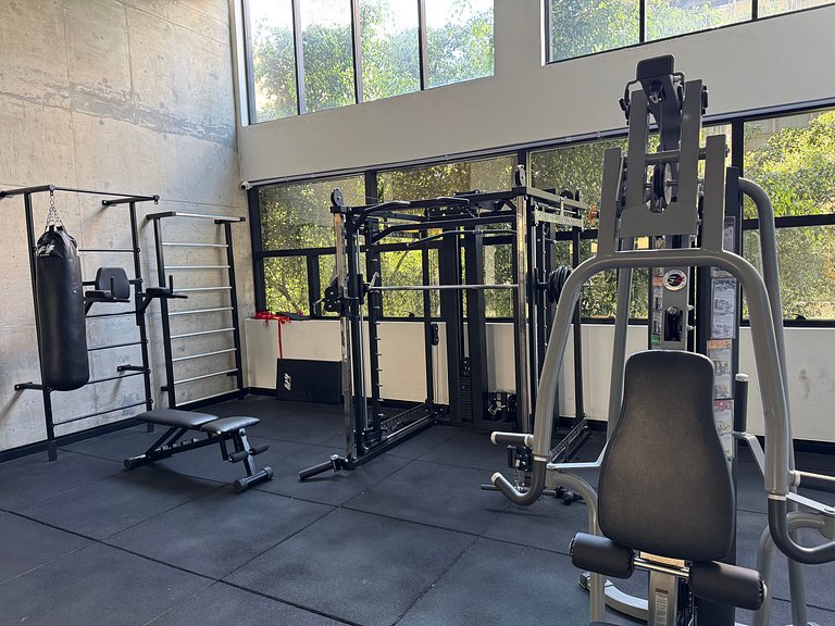 Studio moderno com sacada prox. Paulista