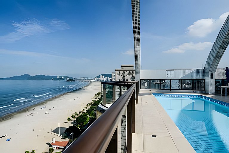 Rooftop Experience: Vista Mar & Lazer Completo