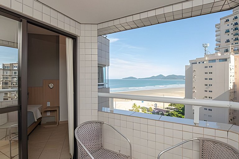 Rooftop Experience: Vista Mar & Lazer Completo