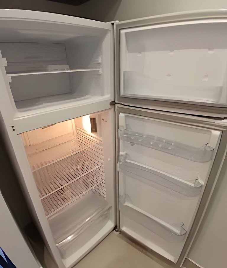 SHB • Praiamar Shopping | Praia a Poucos Passos