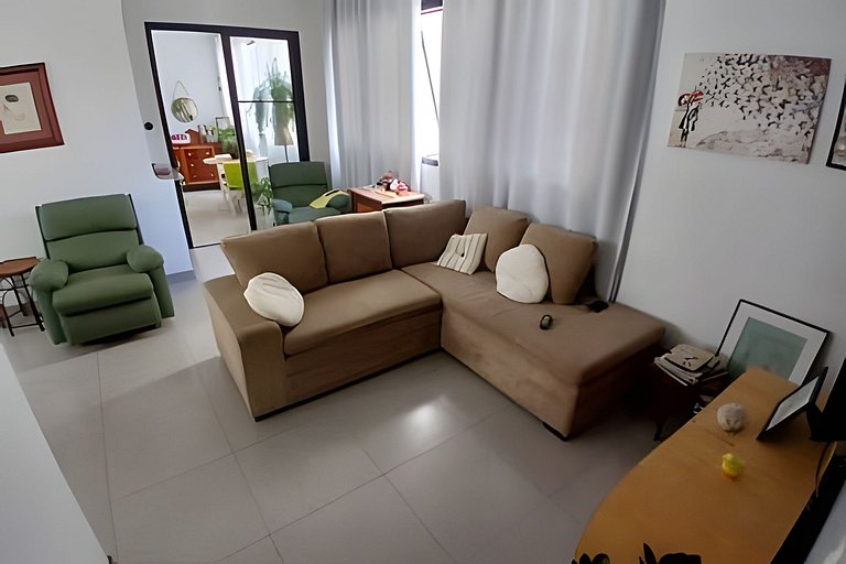 SHB - Oásis Tropical: Conforto e Estilo no Guarujá