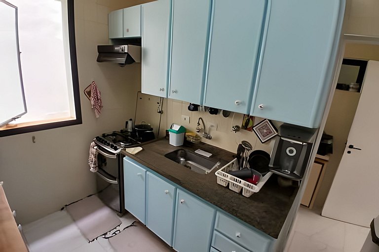 SHB - Oásis Tropical: Conforto e Estilo no Guarujá