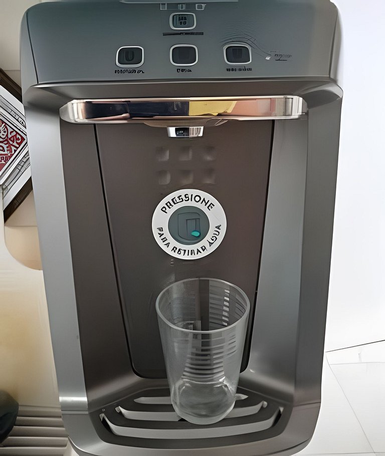 SHB - Oásis Tropical: Conforto e Estilo no Guarujá