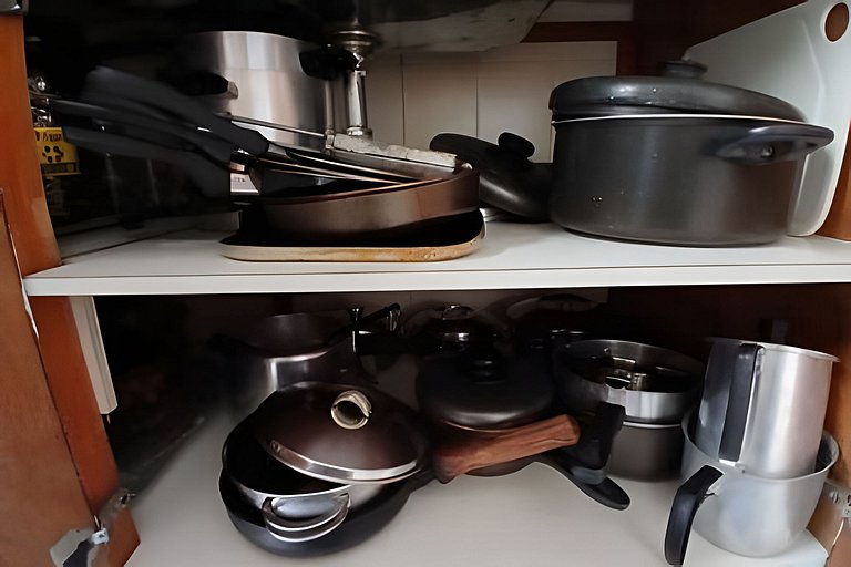 SHB - Oásis Tropical: Conforto e Estilo no Guarujá