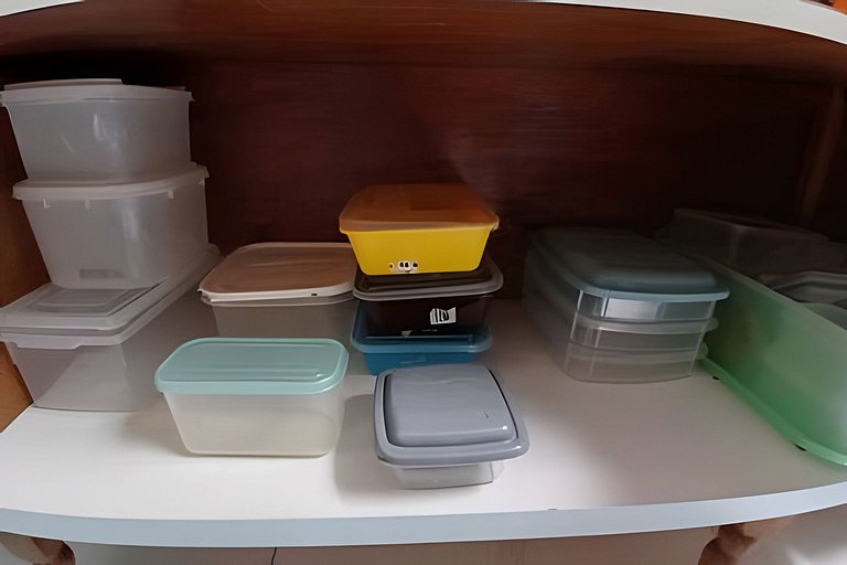 SHB - Oásis Tropical: Conforto e Estilo no Guarujá