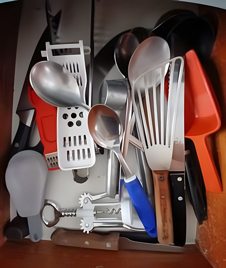 SHB - Oásis Tropical: Conforto e Estilo no Guarujá