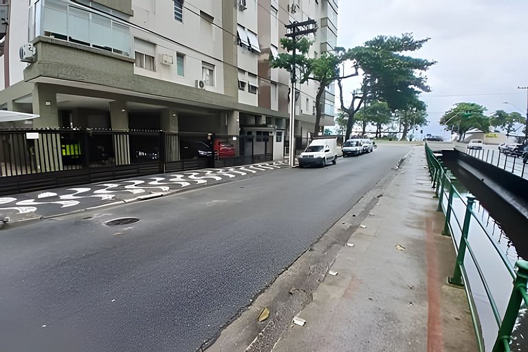 Pé na Areia: Design Moderno, Estilo e Conforto