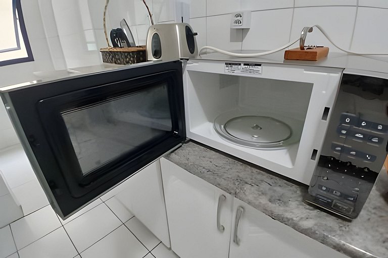 SHB • 2 min praia | Canto do Forte | Restaurantes