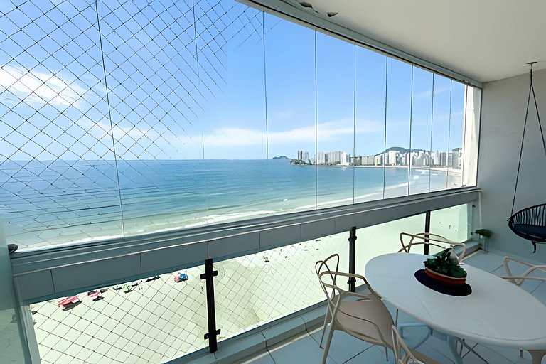 Desperte com o Azul do Mar na Sua Janela!