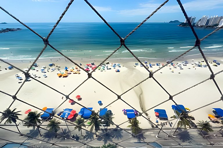 Desperte com o Azul do Mar na Sua Janela!