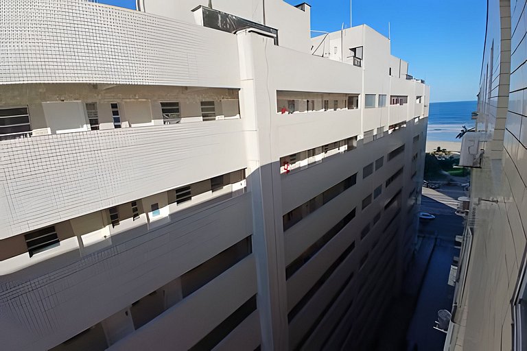 SHB - Pé na Areia | Design Sofisticado | Completo