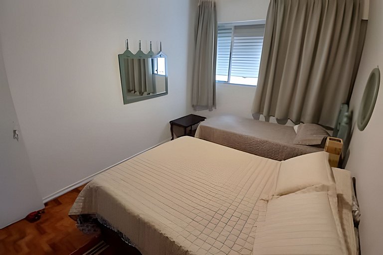 Seu Refúgio em Santos, Pé na Areia