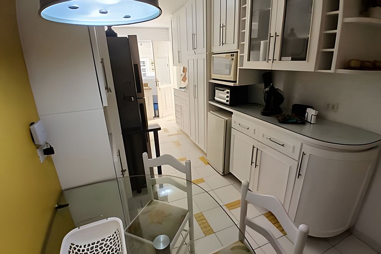 SHB - Casa na Praia Com Ar-Condicionado e 2 Vagas