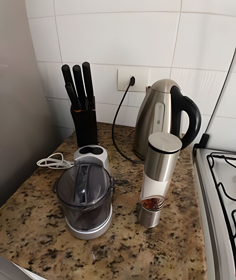 Casa quadra da praia com ar-condicionado e 2 vagas