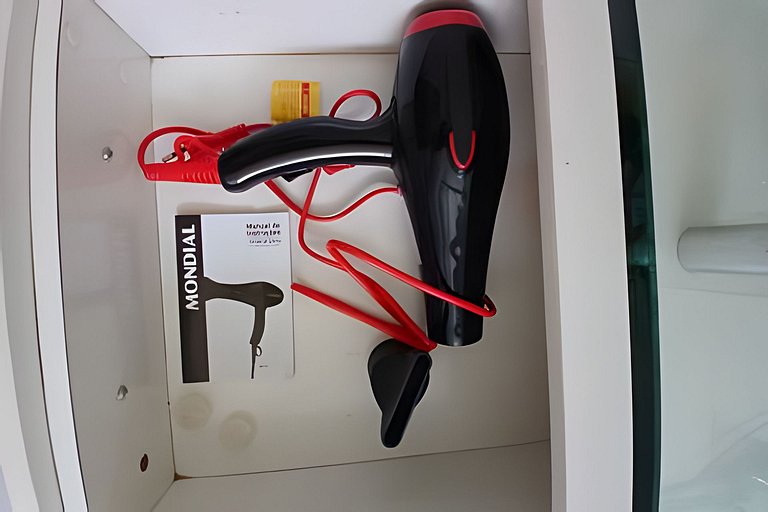 Casa quadra da praia com ar-condicionado e 2 vagas
