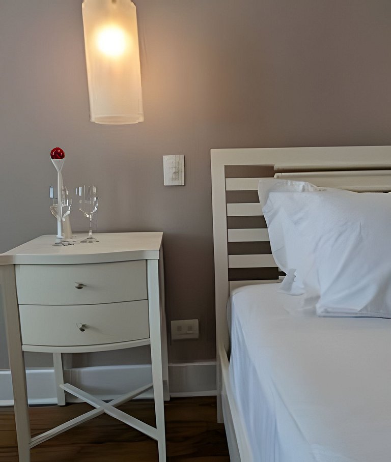 SHB - Casa na Praia Com Ar-Condicionado e 2 Vagas