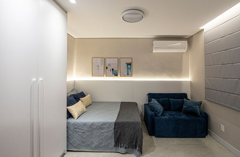 Loft Pé na Areia • Design & Localização Premium