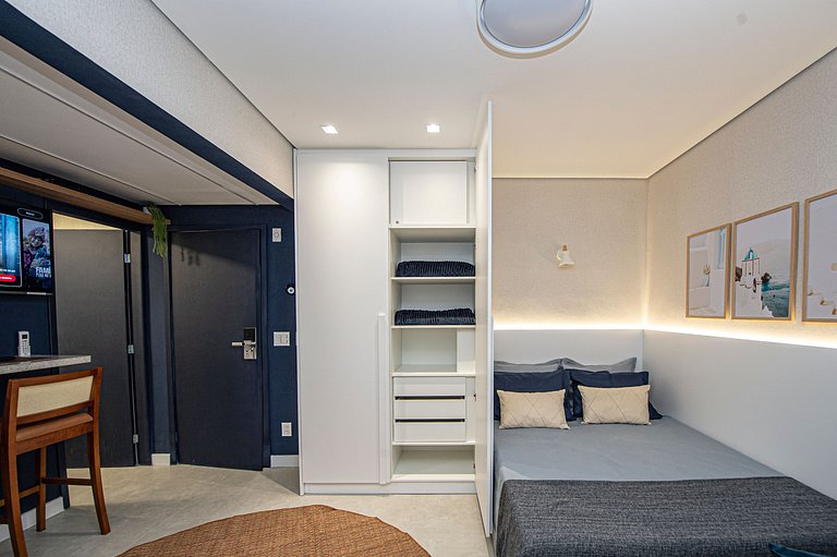 SHB - Studio Grego no Emissário | Pé na Areia