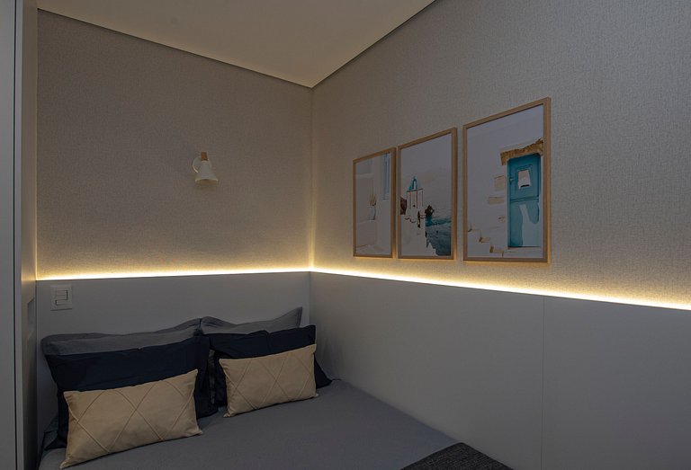 Loft Pé na Areia • Design & Localização Premium