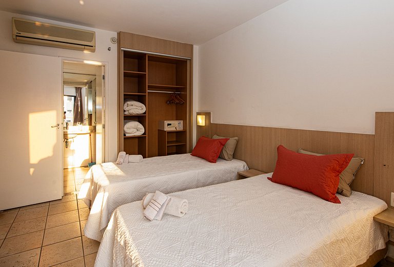 Santos Living • Piscina, Academia e Vista Mar