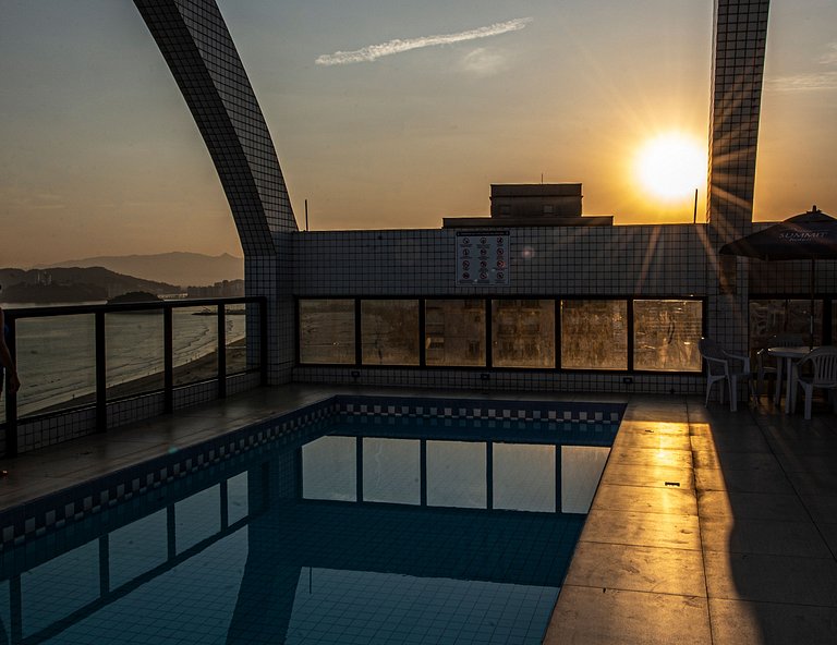 Santos Living • Piscina, Academia e Vista Mar