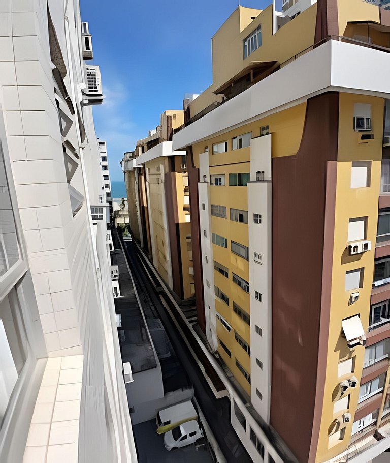 Conforto familiar – Wi-Fi veloz e 1 min da praia