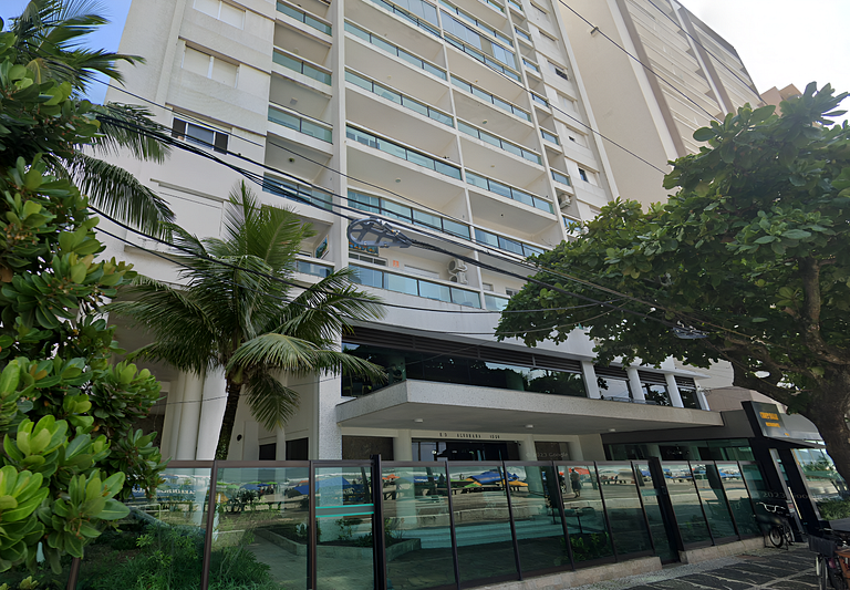 SHB - Desperte com o Azul do Mar na Sua Janela!