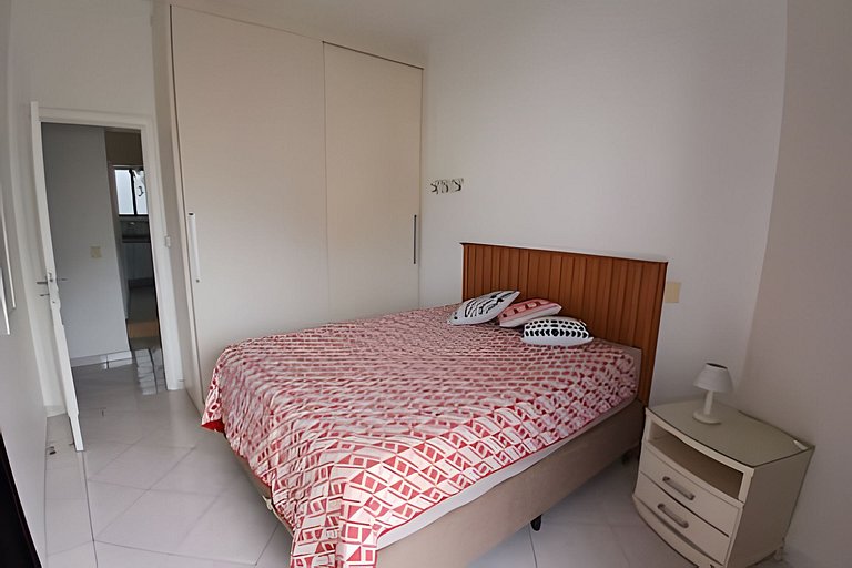 SHB • 4 quartos | Sacada | Pitangueiras | Praia