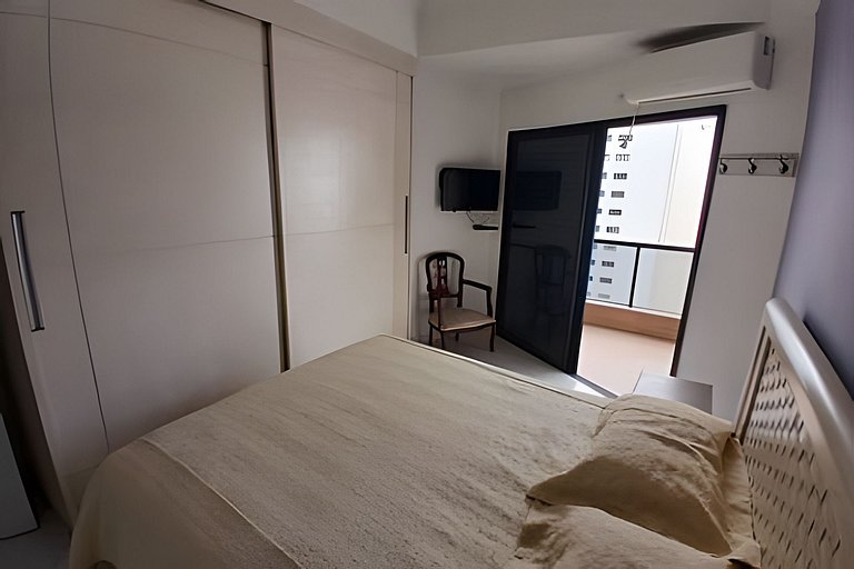 SHB • 4 quartos | Sacada | Pitangueiras | Praia